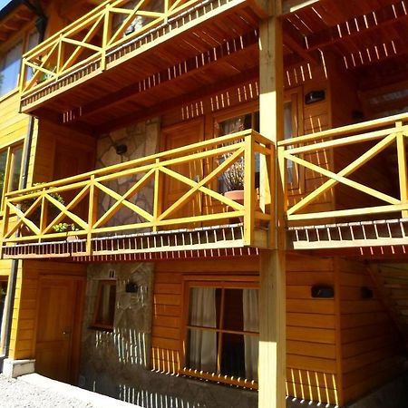 Apart Hotel Robles Del Sur San Martín de los Andes Eksteriør billede