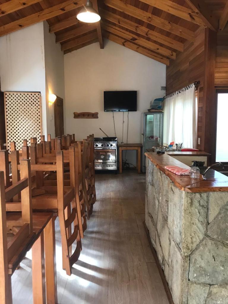 Apart Hotel Robles Del Sur San Martín de los Andes Eksteriør billede
