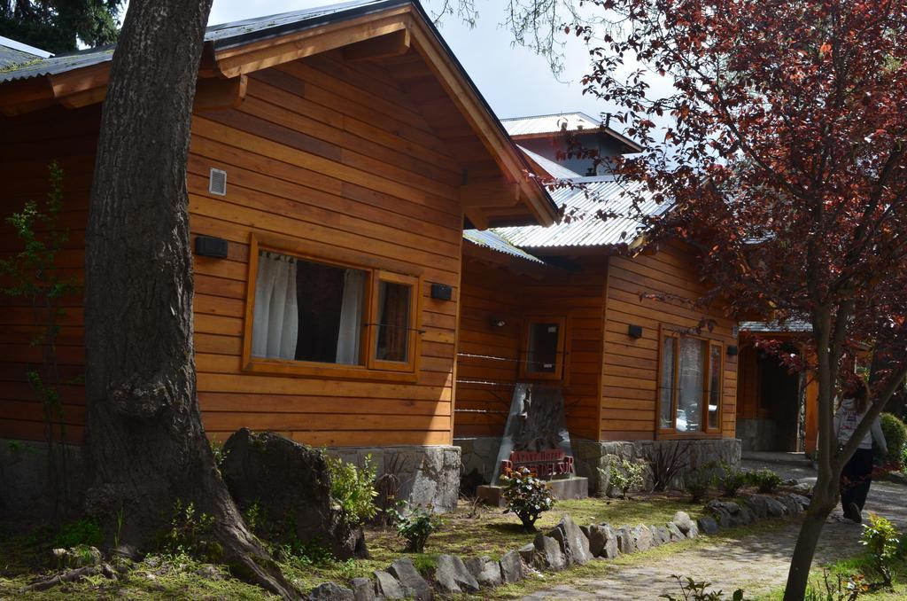 Apart Hotel Robles Del Sur San Martín de los Andes Eksteriør billede