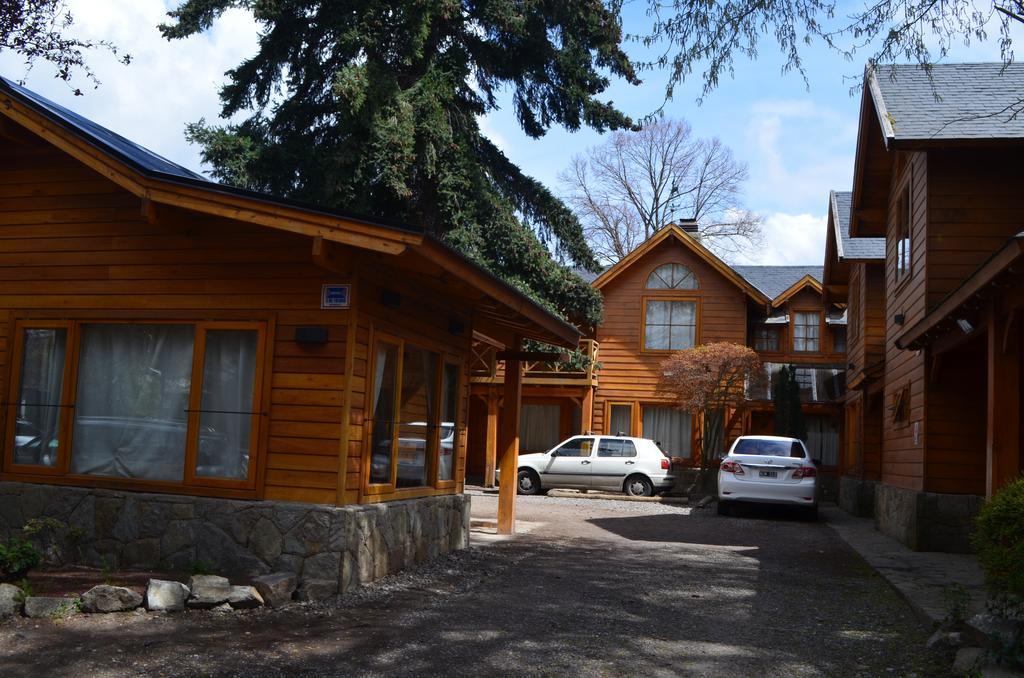 Apart Hotel Robles Del Sur San Martín de los Andes Eksteriør billede
