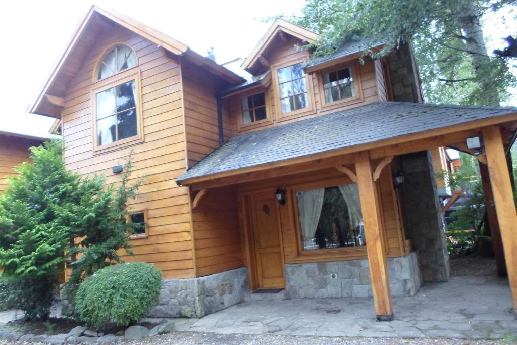 Apart Hotel Robles Del Sur San Martín de los Andes Eksteriør billede