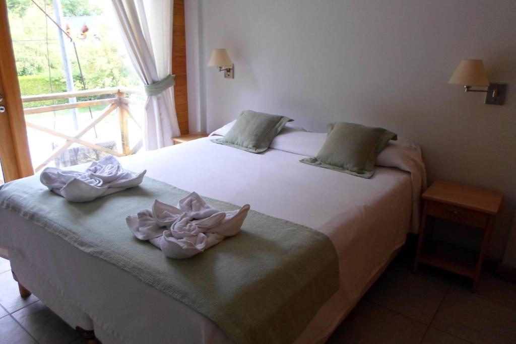 Apart Hotel Robles Del Sur San Martín de los Andes Eksteriør billede