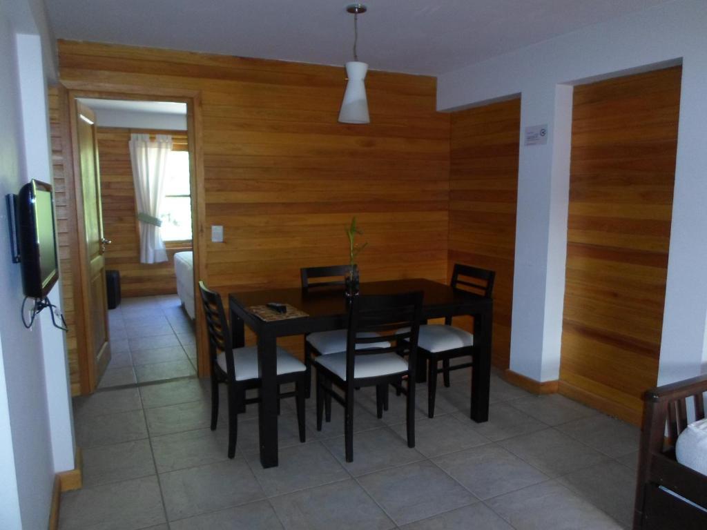 Apart Hotel Robles Del Sur San Martín de los Andes Værelse billede