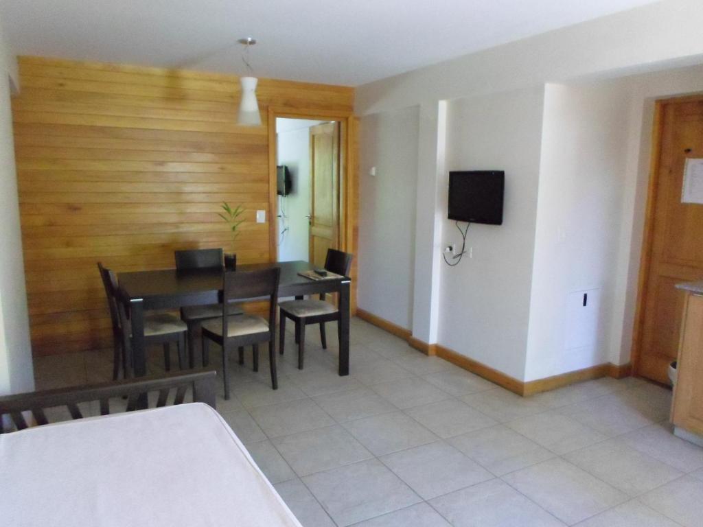 Apart Hotel Robles Del Sur San Martín de los Andes Værelse billede